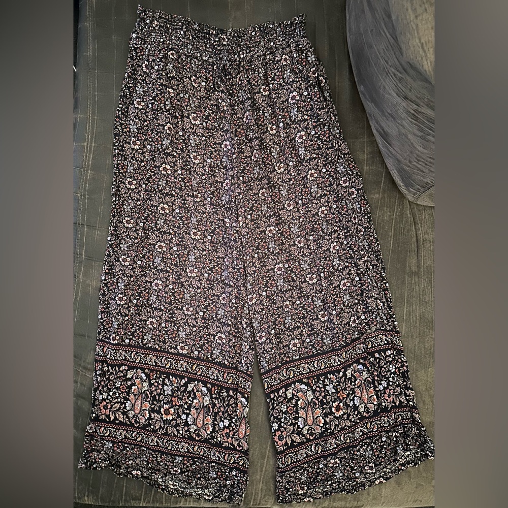 Flowy Floral Pants